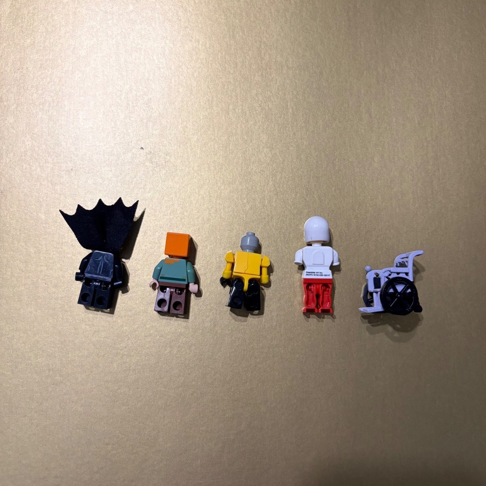 Assorted Minifigures Lot Batman Minecraft Alex Transformers Wheelchair Accessory - Picture 2 of 4